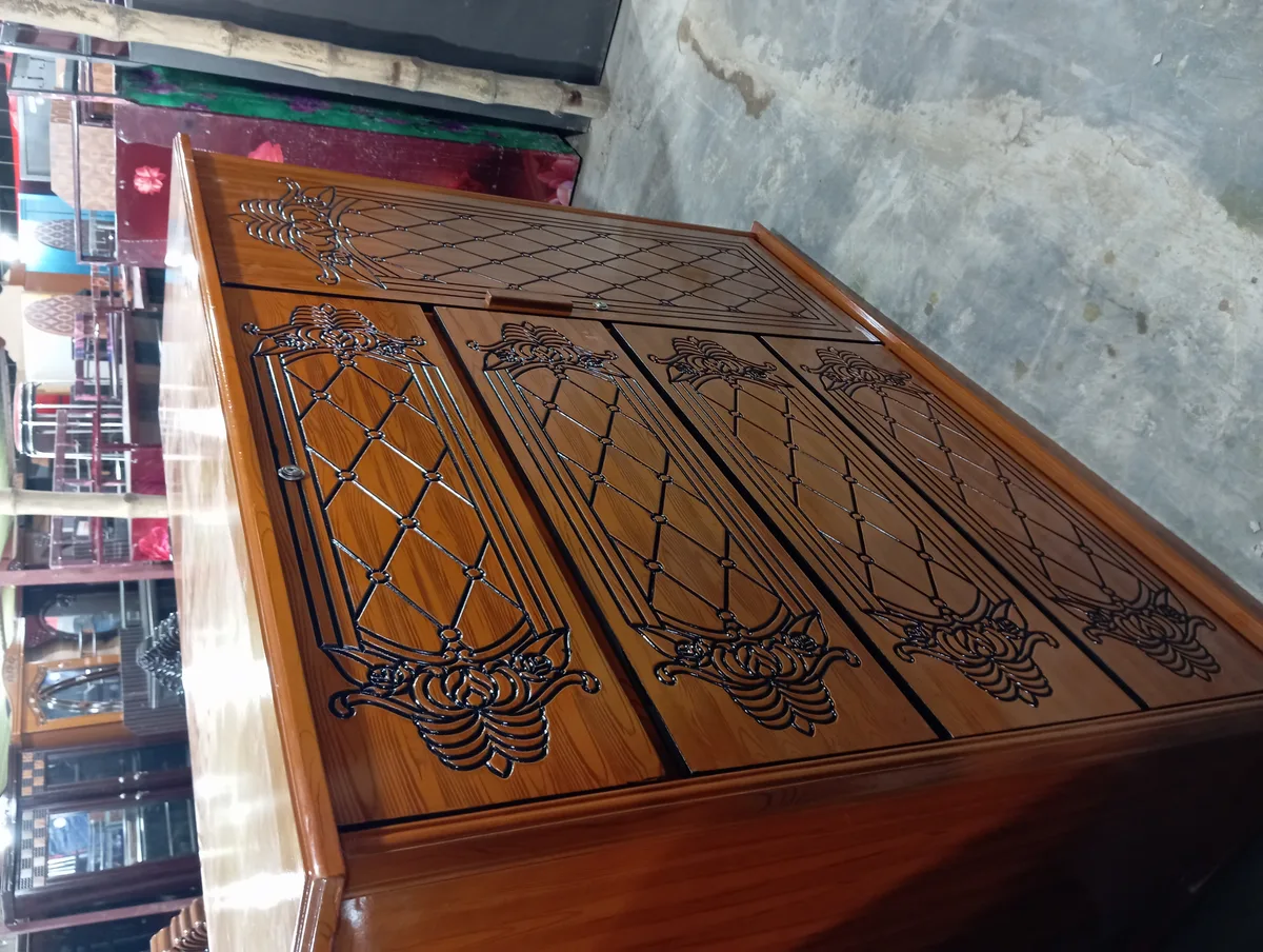 ওয়ারড্রোব বা কেবিনেট